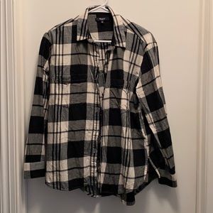 Madewell flannel plaid button up top